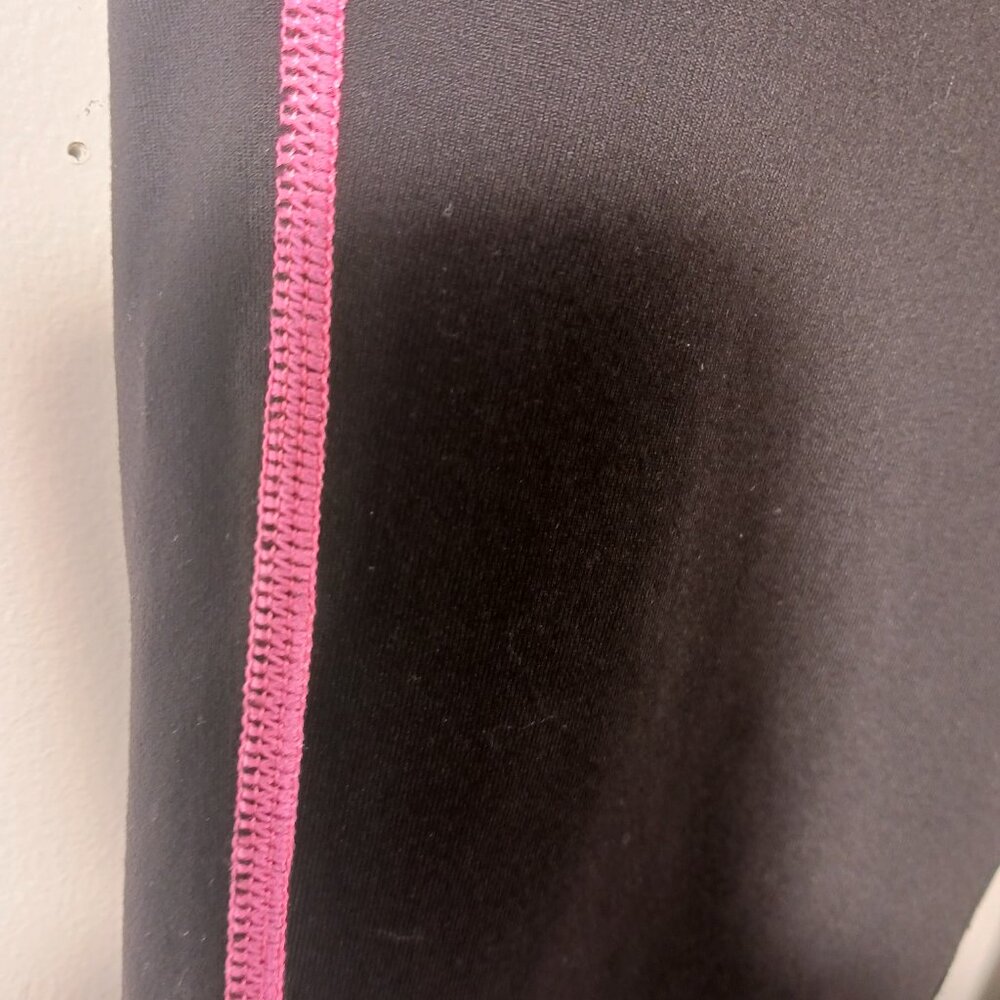 Lauren Ralph Lauren Active, Black Activewear Leggings with Pink Trim, Size Small - Picture 6 of 13